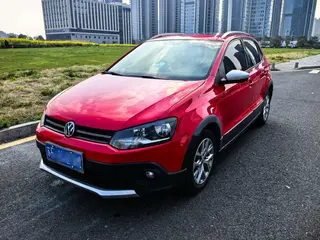 Volkswagen Polo 2014 1.6L Cross POLO Automatique