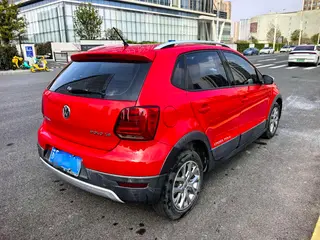 Volkswagen Polo 2014 1.6L Cross POLO Automatic exterior photo 4 Volkswagen Polo 2014 1.6L Cross POLO Automatic exterior photo 4