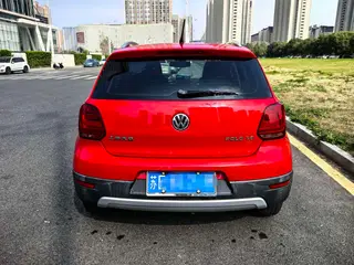 Volkswagen Polo 2014 1.6L Cross POLO Automatic exterior photo 5 Volkswagen Polo 2014 1.6L Cross POLO Automatic exterior photo 5