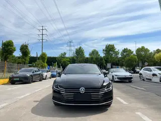 Volkswagen CC 2019 330TSI Гламурная версия Страна VI экстерьер фото 2 Volkswagen CC 2019 330TSI Гламурная версия Страна VI экстерьер фото 2