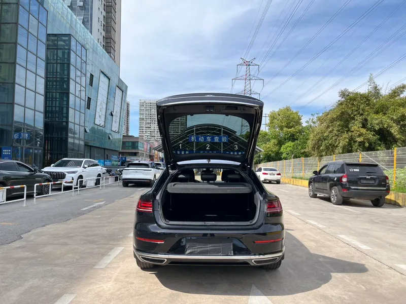 Volkswagen CC 2019 330TSI Гламурная версия Страна VI экстерьер фото 6 Volkswagen CC 2019 330TSI Гламурная версия Страна VI экстерьер фото 6