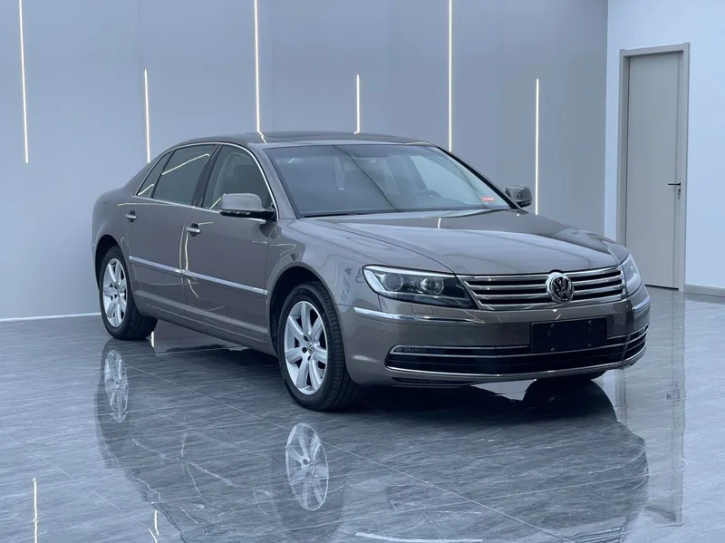 Volkswagen Phaeton 2015 3.0L Version intelligente extérieur photo 3 Volkswagen Phaeton 2015 3.0L Version intelligente extérieur photo 3