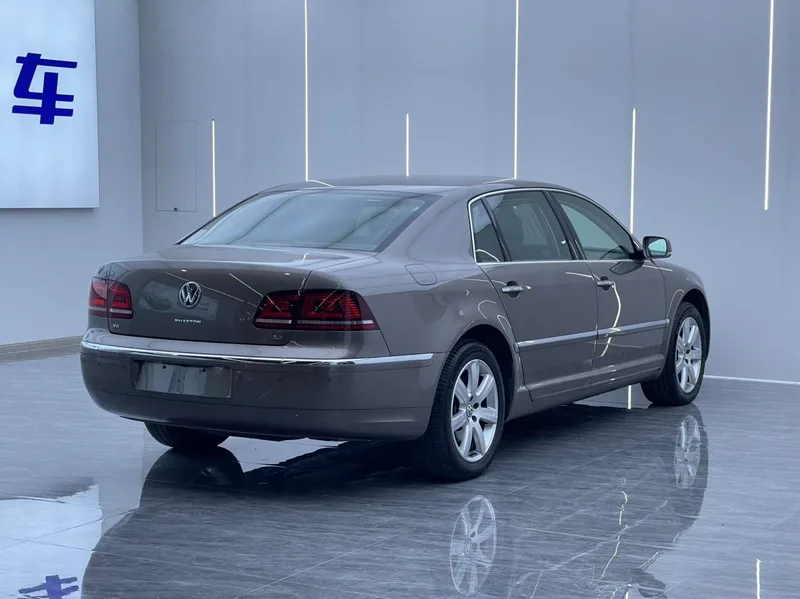 Volkswagen Phaeton 2015 3.0L Version intelligente intérieur photo 13 Volkswagen Phaeton 2015 3.0L Version intelligente intérieur photo 13
