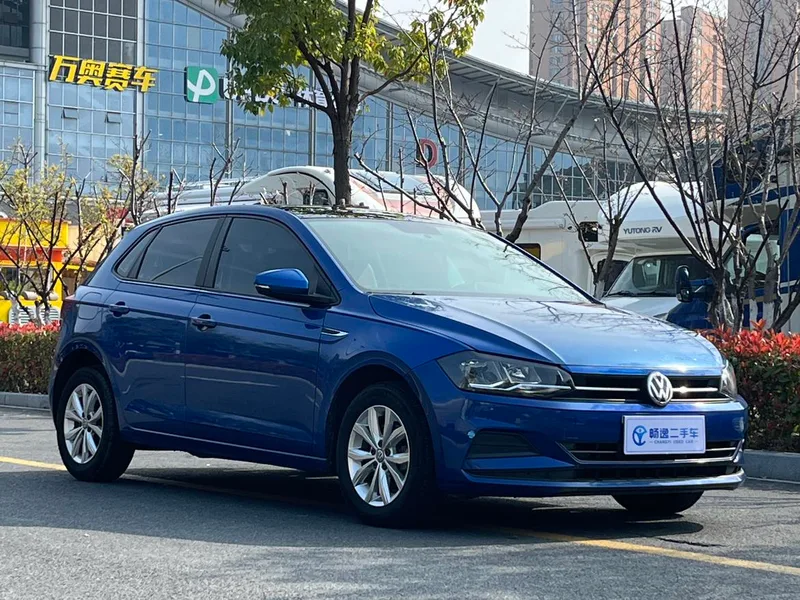 Volkswagen Polo 2019 Plus 1.5L Automatic Colorful Technology Edition exterior photo 3 Volkswagen Polo 2019 Plus 1.5L Automatic Colorful Technology Edition exterior photo 3