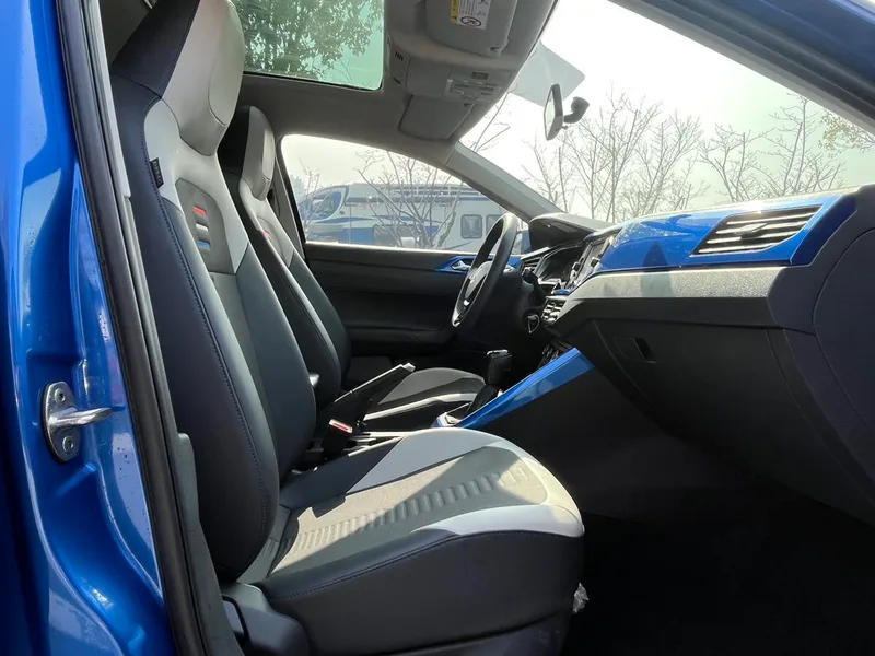 Volkswagen Polo 2019 Plus 1.5L Automatic Colorful Technology Edition interior photo 16 Volkswagen Polo 2019 Plus 1.5L Automatic Colorful Technology Edition interior photo 16