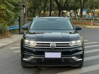 Volkswagen Teramont 2020 Restyling Teramont X 380TSI Four-wheel drive exalted deluxe edition exterior photo 2 Volkswagen Teramont 2020 Restyling Teramont X 380TSI Four-wheel drive exalted deluxe edition exterior photo 2