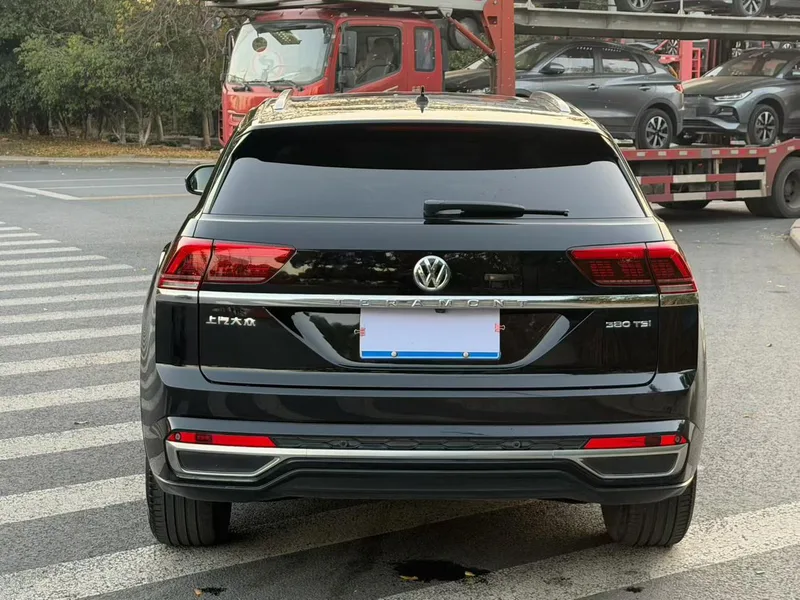 Volkswagen Teramont 2020 Restyling Teramont X 380TSI Four-wheel drive exalted deluxe edition exterior photo 4 Volkswagen Teramont 2020 Restyling Teramont X 380TSI Four-wheel drive exalted deluxe edition exterior photo 4