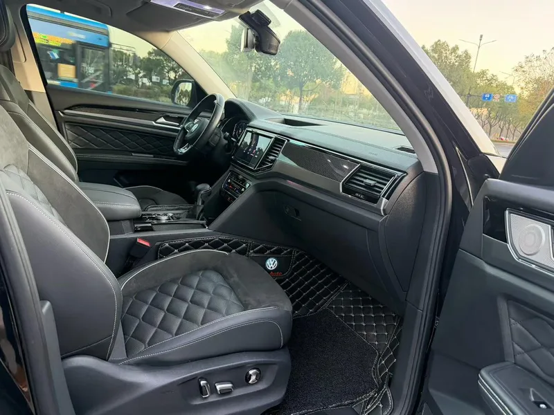 Volkswagen Teramont 2020 Restyling Teramont X 380TSI Four-wheel drive exalted deluxe edition interior photo 7 Volkswagen Teramont 2020 Restyling Teramont X 380TSI Four-wheel drive exalted deluxe edition interior photo 7