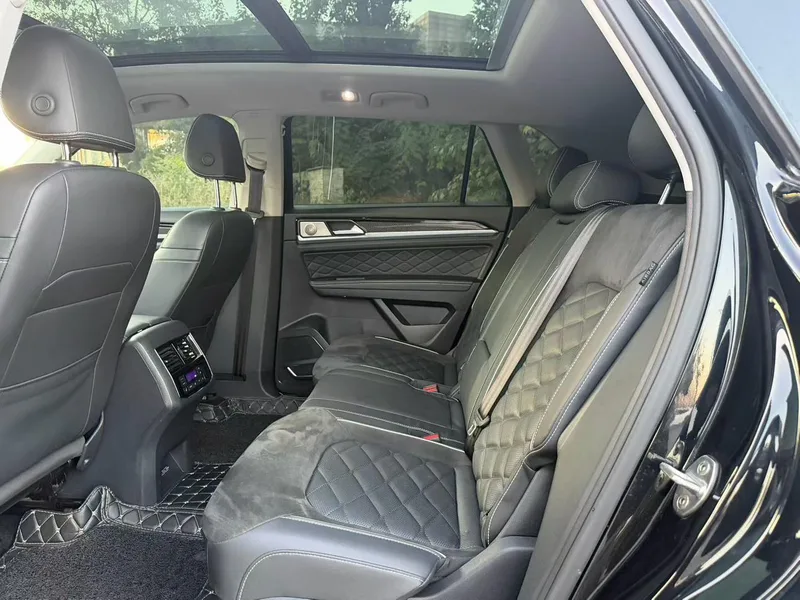 Volkswagen Teramont 2020 Restyling Teramont X 380TSI Four-wheel drive exalted deluxe edition interior photo 8 Volkswagen Teramont 2020 Restyling Teramont X 380TSI Four-wheel drive exalted deluxe edition interior photo 8