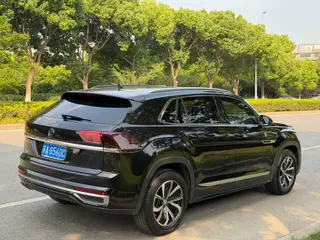 Volkswagen Teramont 2020 Restyling Teramont X 330TSI Two-wheel drive luxury edition exterior photo 6 Volkswagen Teramont 2020 Restyling Teramont X 330TSI Two-wheel drive luxury edition exterior photo 6