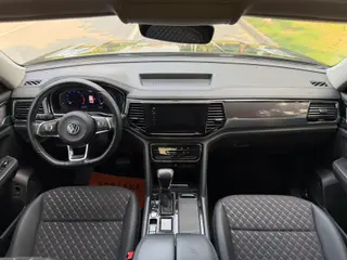 Volkswagen Teramont 2020 Restyling Teramont X 330TSI Two-wheel drive luxury edition interior photo 11 Volkswagen Teramont 2020 Restyling Teramont X 330TSI Two-wheel drive luxury edition interior photo 11