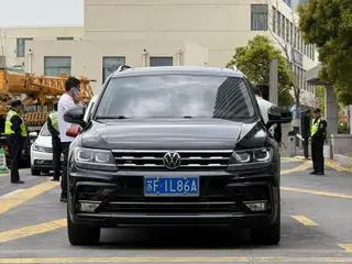 Volkswagen Tiguan L 2020 330TSI Automatic two-wheel drive R-Line Flagship Edition Country VI exterior photo 2 Volkswagen Tiguan L 2020 330TSI Automatic two-wheel drive R-Line Flagship Edition Country VI exterior photo 2