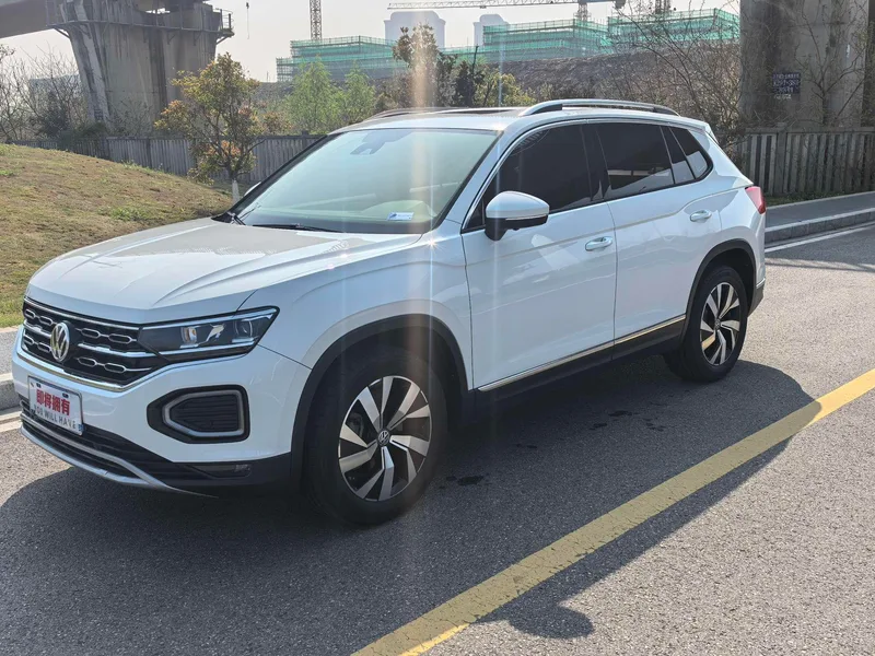Volkswagen Tayron 2019 330TSI Two-wheel-drive luxury model Country VI exterior photo 1 Volkswagen Tayron 2019 330TSI Two-wheel-drive luxury model Country VI exterior photo 1