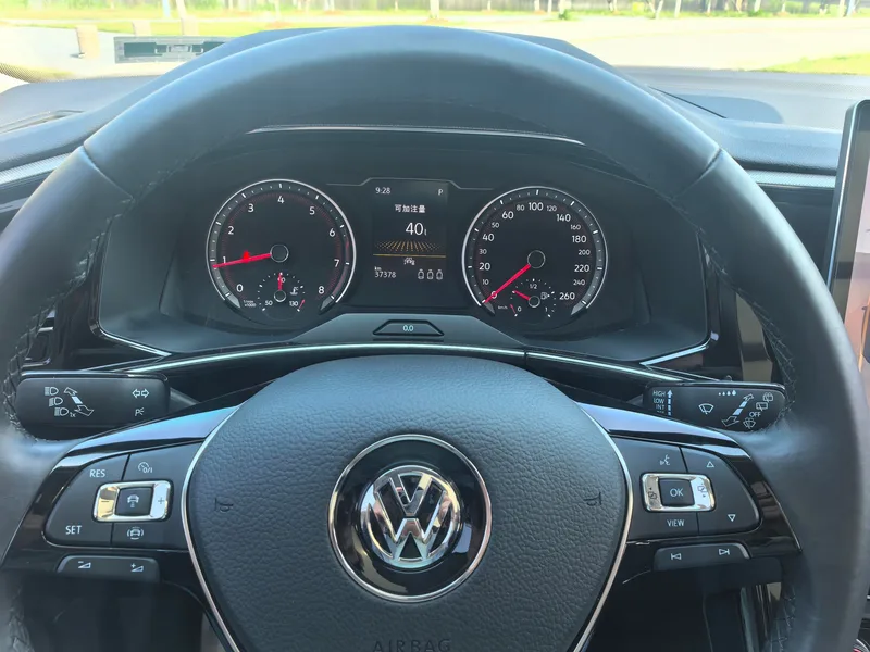 Volkswagen Tayron 2019 330TSI Two-wheel-drive luxury model Country VI exterior photo 5 Volkswagen Tayron 2019 330TSI Two-wheel-drive luxury model Country VI exterior photo 5