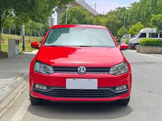 Volkswagen Polo 2016 1.6L Automatic Comfort Type exterior photo 3 Volkswagen Polo 2016 1.6L Automatic Comfort Type exterior photo 3