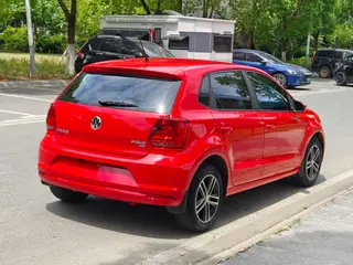 Volkswagen Polo 2016 1.6L Automatic Comfort Type exterior photo 7 Volkswagen Polo 2016 1.6L Automatic Comfort Type exterior photo 7