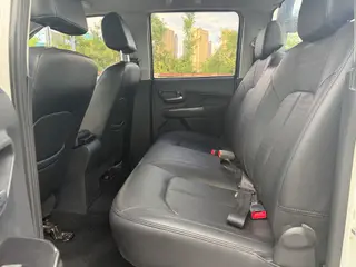 Great Wall Wingle 5 2017 2.4L European version gasoline two-wheel drive pilot type large double row 4G69S4N exterior photo 6 Great Wall Wingle 5 2017 2.4L European version gasoline two-wheel drive pilot type large double row 4G69S4N exterior photo 6