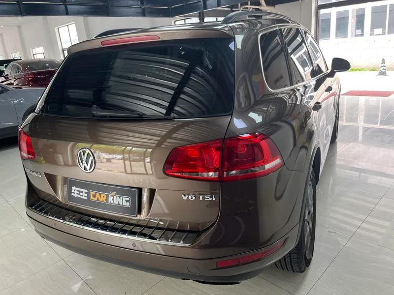Volkswagen Touareg 2014 3.0TSI New Edition interior photo 18 Volkswagen Touareg 2014 3.0TSI New Edition interior photo 18