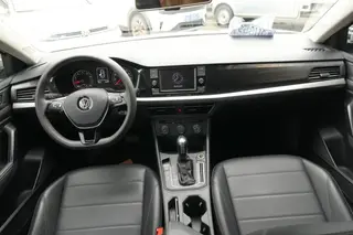 Volkswagen Lavida 2019 1.5L Automatic Comfort Version Country VI exterior photo 4 Volkswagen Lavida 2019 1.5L Automatic Comfort Version Country VI exterior photo 4