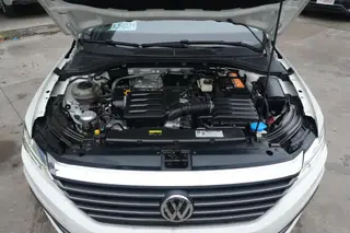 Volkswagen Lavida 2019 1.5L Automatic Comfort Version Country VI interior photo 9 Volkswagen Lavida 2019 1.5L Automatic Comfort Version Country VI interior photo 9