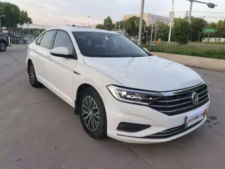 Volkswagen Sagitar 2019 200TSI DSG Comfortable Country VI exterior photo 3 Volkswagen Sagitar 2019 200TSI DSG Comfortable Country VI exterior photo 3