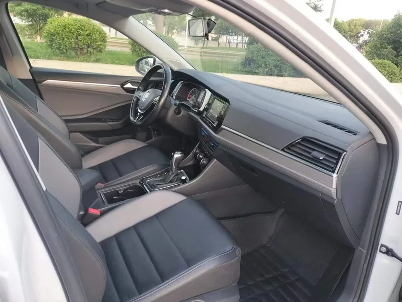 Volkswagen Sagitar 2019 200TSI DSG Comfortable Country VI exterior photo 4 Volkswagen Sagitar 2019 200TSI DSG Comfortable Country VI exterior photo 4