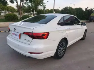 Volkswagen Sagitar 2019 200TSI DSG Comfortable Country VI interior photo 10 Volkswagen Sagitar 2019 200TSI DSG Comfortable Country VI interior photo 10