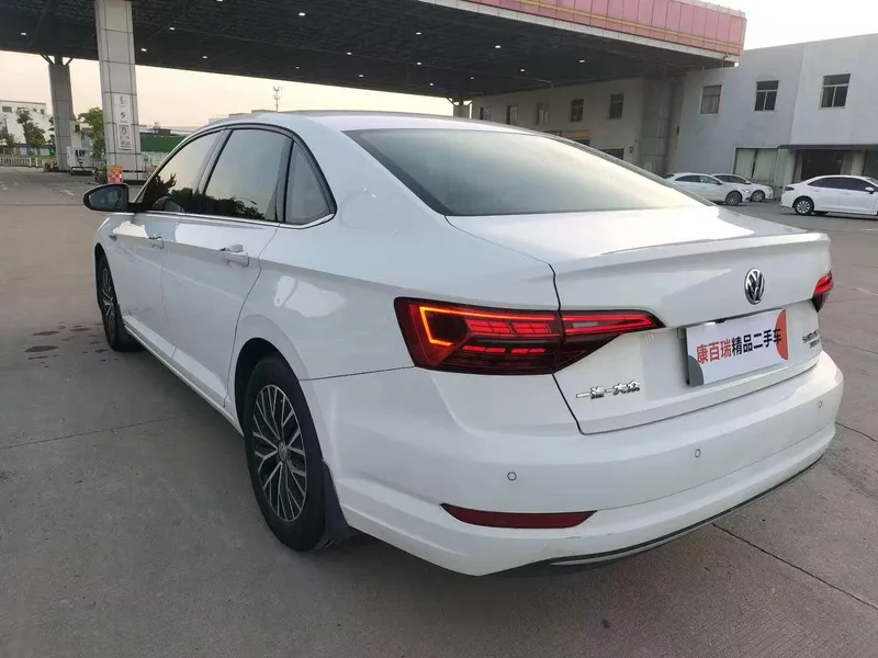 Volkswagen Sagitar 2019 200TSI DSG Comfortable Country VI interior photo 12 Volkswagen Sagitar 2019 200TSI DSG Comfortable Country VI interior photo 12