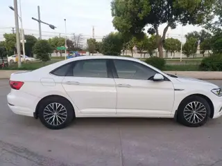 Volkswagen Sagitar 2019 200TSI DSG Comfortable Country VI interior photo 14 Volkswagen Sagitar 2019 200TSI DSG Comfortable Country VI interior photo 14