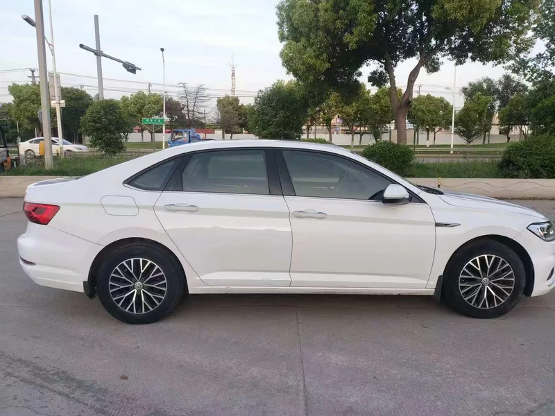 Volkswagen Sagitar 2019 200TSI DSG Comfortable Country VI interior photo 14 Volkswagen Sagitar 2019 200TSI DSG Comfortable Country VI interior photo 14