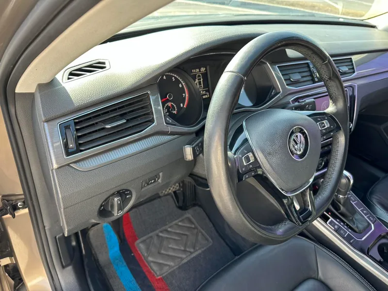 Volkswagen Passat 2017 330TSI DSG Honor Edition exterior photo 10 Volkswagen Passat 2017 330TSI DSG Honor Edition exterior photo 10