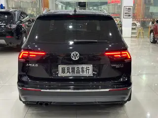 Volkswagen Tiguan L 2018 Restyling 330TSI Automatic Two-Drive Ultimate exterior photo 4 Volkswagen Tiguan L 2018 Restyling 330TSI Automatic Two-Drive Ultimate exterior photo 4
