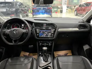 Volkswagen Tiguan L 2018 Restyling 330TSI Automatic Two-Drive Ultimate exterior photo 6 Volkswagen Tiguan L 2018 Restyling 330TSI Automatic Two-Drive Ultimate exterior photo 6