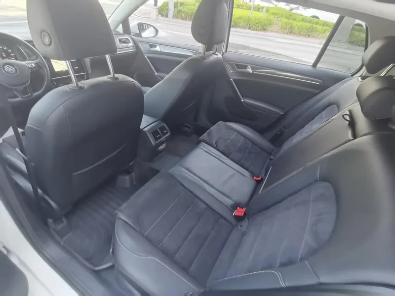 Volkswagen Golf 2020 280TSI DSG Luxury type exterior photo 4 Volkswagen Golf 2020 280TSI DSG Luxury type exterior photo 4