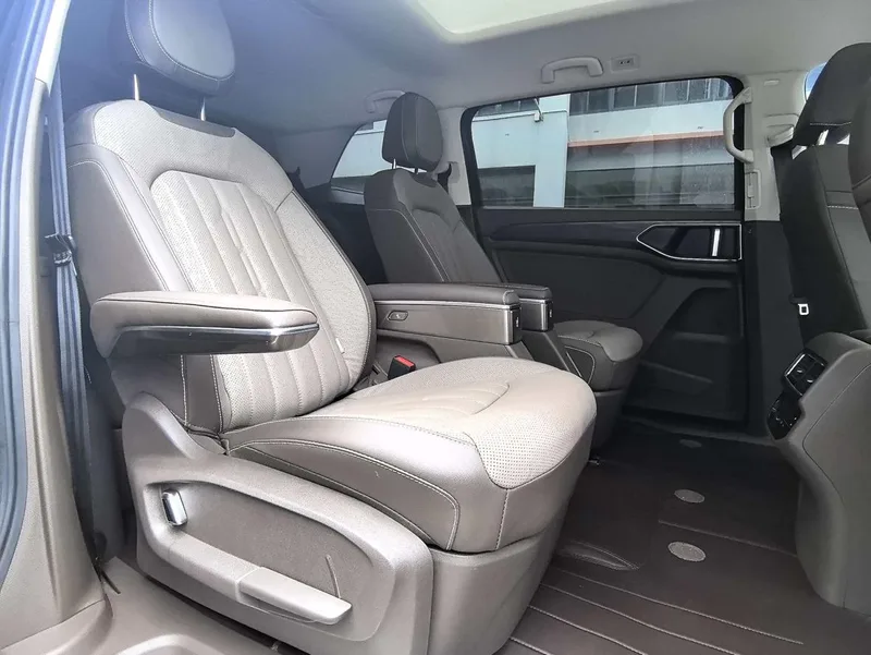 Volkswagen Viloran 2023 380TSI Zunchi Edition interior photo 15 Volkswagen Viloran 2023 380TSI Zunchi Edition interior photo 15