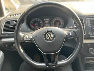 Volkswagen Sharan 2018 380TSI Comfortable 7 seat exterior photo 6 Volkswagen Sharan 2018 380TSI Comfortable 7 seat exterior photo 6
