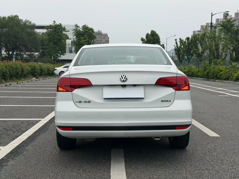 Volkswagen Bora 2019 Bora Legend 1.5L Manual fashion type Country VI interior photo 8 Volkswagen Bora 2019 Bora Legend 1.5L Manual fashion type Country VI interior photo 8