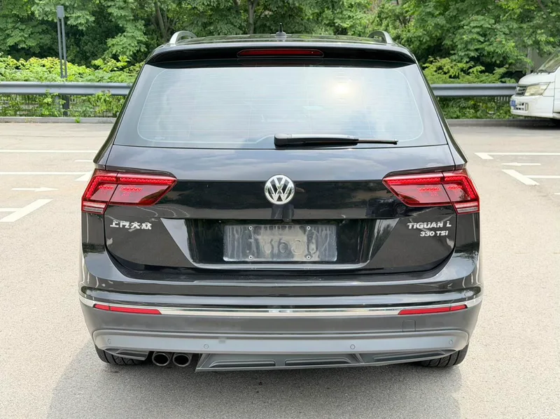 Volkswagen Tiguan L 2017 330TSI Automatic Two-Drive Ultimate exterior photo 5 Volkswagen Tiguan L 2017 330TSI Automatic Two-Drive Ultimate exterior photo 5