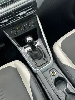 Volkswagen Polo 2019 Plus 1.5L Version technologique colorée automatique intérieur photo 16 Volkswagen Polo 2019 Plus 1.5L Version technologique colorée automatique intérieur photo 16