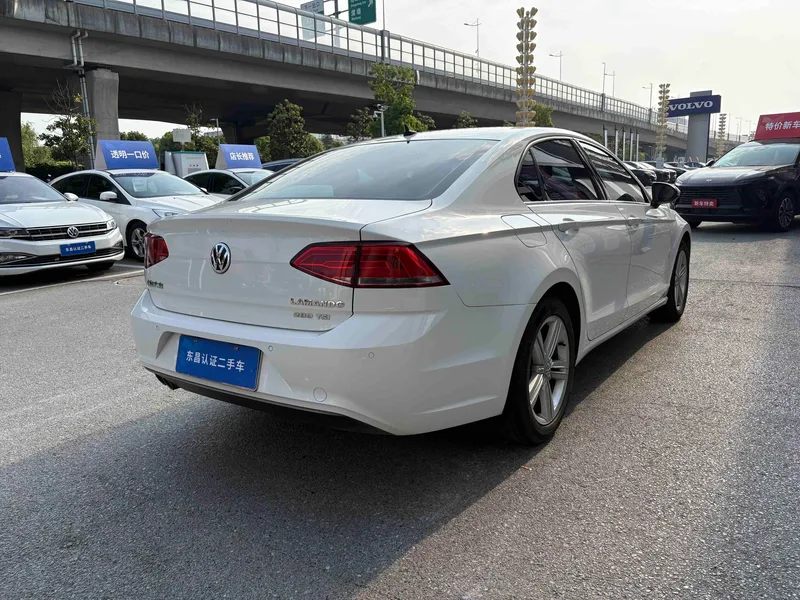 Volkswagen Lamando 2015 280TSI DSG Comfort Edition exterior photo 7 Volkswagen Lamando 2015 280TSI DSG Comfort Edition exterior photo 7
