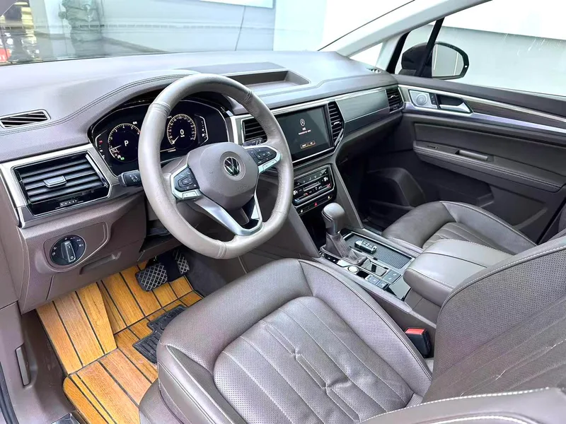 Volkswagen Viloran 2020 330TSI Luxury Edition exterior photo 5 Volkswagen Viloran 2020 330TSI Luxury Edition exterior photo 5