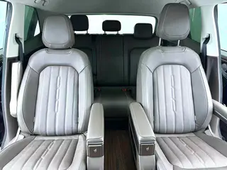 Volkswagen Viloran 2020 330TSI Luxury Edition interior photo 10 Volkswagen Viloran 2020 330TSI Luxury Edition interior photo 10