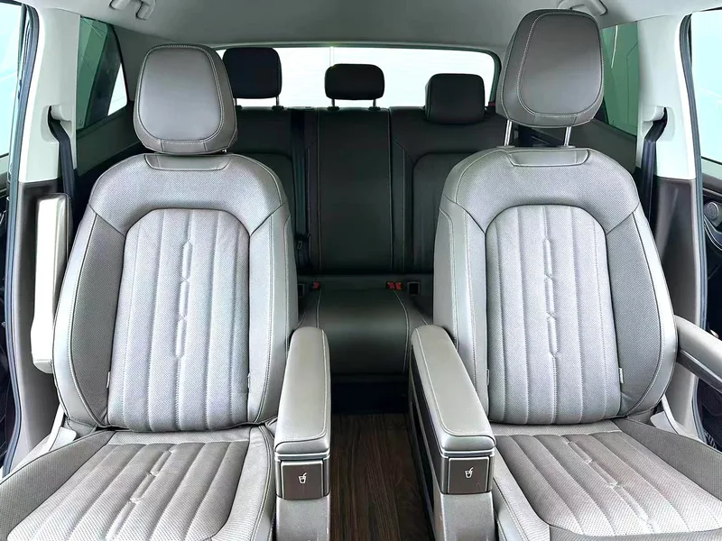 Volkswagen Viloran 2020 330TSI Luxury Edition interior photo 10 Volkswagen Viloran 2020 330TSI Luxury Edition interior photo 10