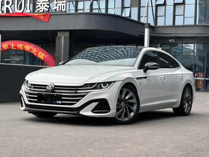 Volkswagen CC 2024 380TSI eye-catching version exterior photo 1 Volkswagen CC 2024 380TSI eye-catching version exterior photo 1