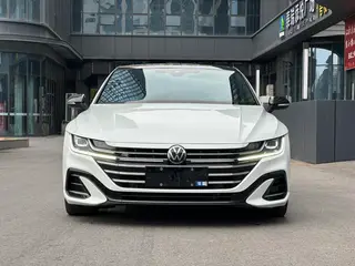 Volkswagen CC 2024 380TSI eye-catching version exterior photo 2 Volkswagen CC 2024 380TSI eye-catching version exterior photo 2