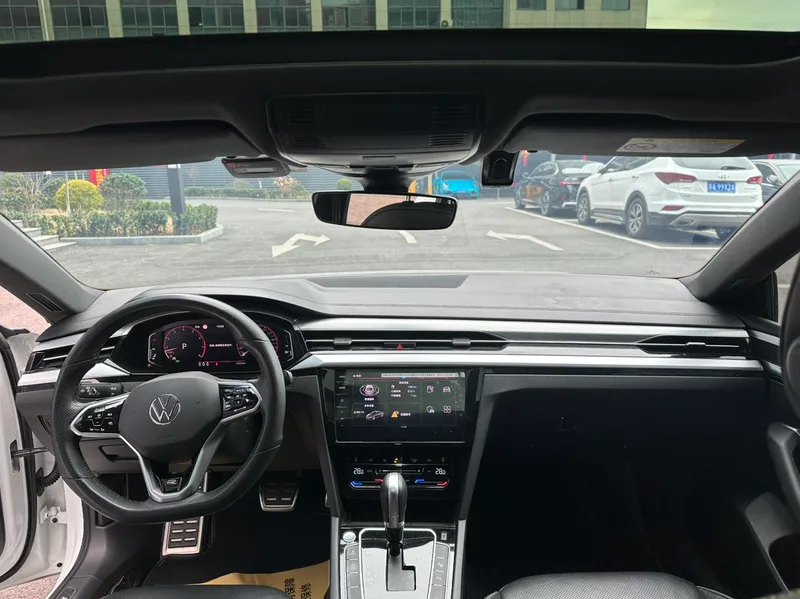 Volkswagen CC 2024 380TSI eye-catching version interior photo 11 Volkswagen CC 2024 380TSI eye-catching version interior photo 11