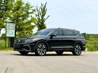 Volkswagen Tiguan L 2022 380TSI Transmission intégrale automatique R-Line Version de plus en plus 7 Siège extérieur photo 1 Volkswagen Tiguan L 2022 380TSI Transmission intégrale automatique R-Line Version de plus en plus 7 Siège extérieur photo 1