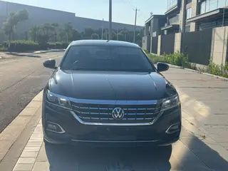 Volkswagen Passat 2020 Restyling 330TSI Elite Edition Country VI exterior photo 2