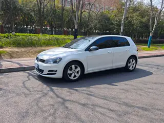 Volkswagen Golf 2017 230TSI Auto Comfort Million Commemorative Edition exterior photo 1