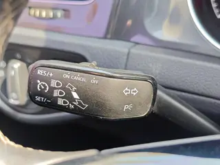 Volkswagen Golf 2017 230TSI Auto Comfort Million Commemorative Edition interior photo 14